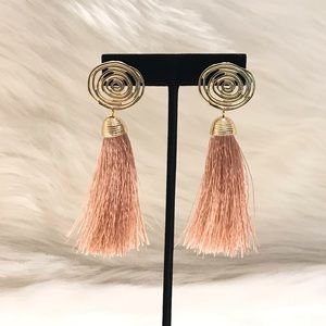 Peachy Tassels